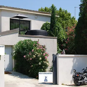 Bed and breakfast Pied A Terre En ***